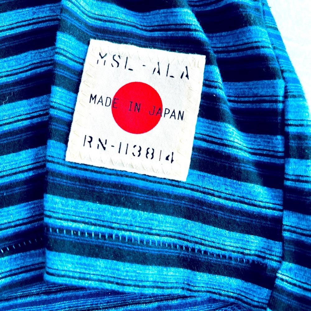 Fun men’s exclusive series Billy Reid shirt.